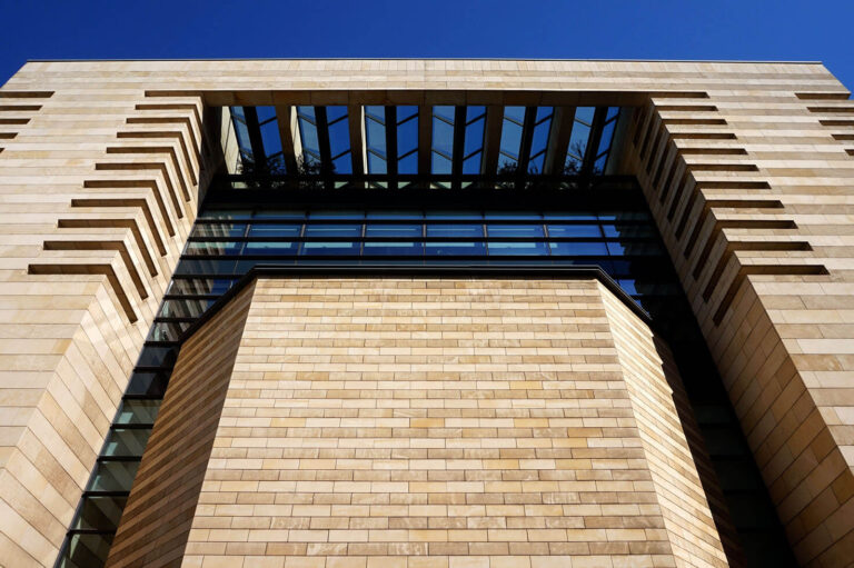 Athens Modern and Contemporary Architecture Guide - In Love with Greece